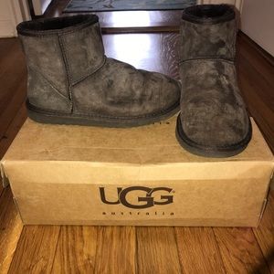 Brown Short Ugg Boots, Women’s size 7